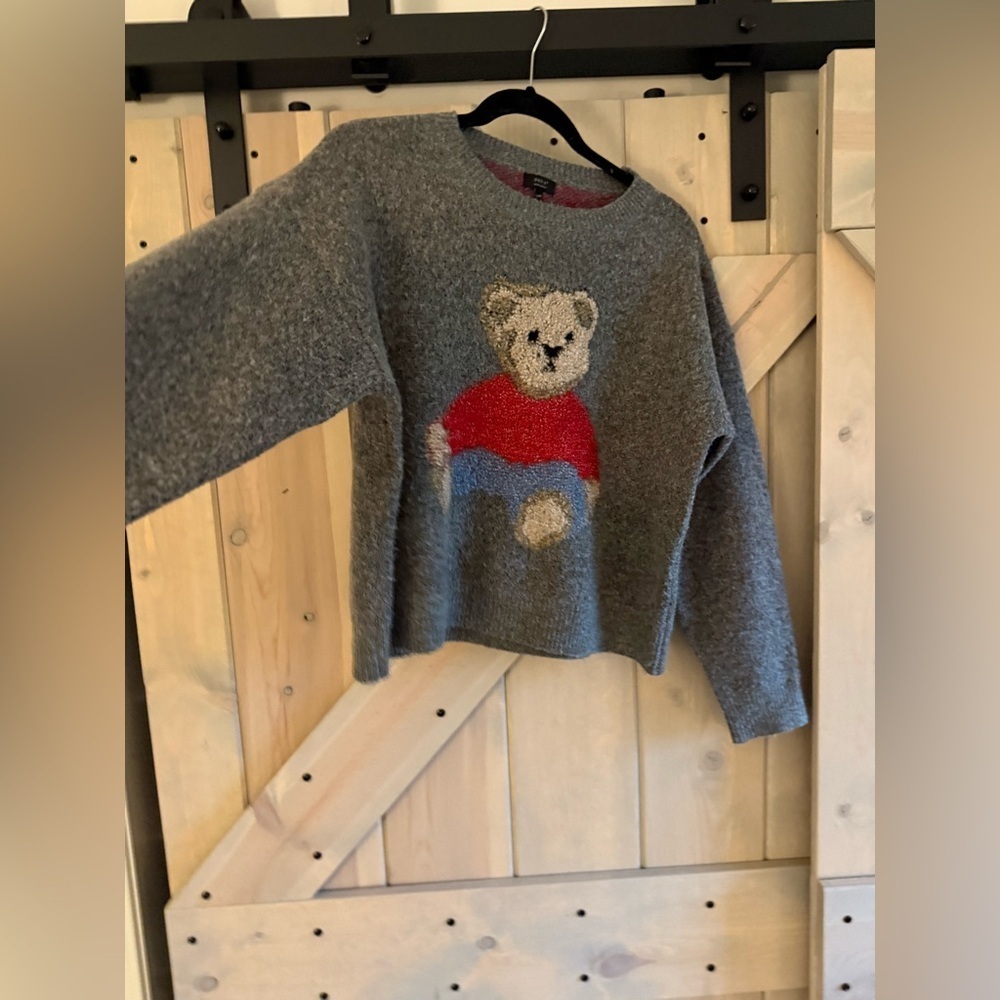 LIKE NEW Dreamers by Debut Chic Gray Bear Sweater - Picture 9 of 12